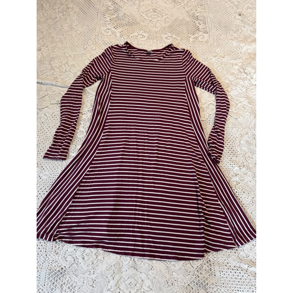 Old Navy Burgundy White Stripe Long Sleeve Swing Dress Women's Size M